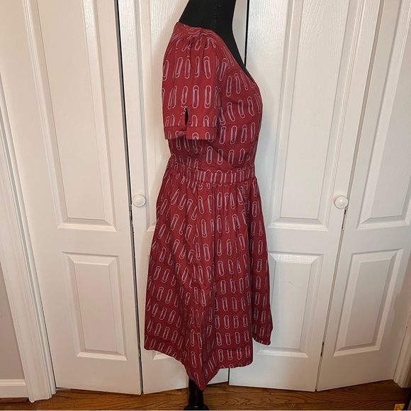 Modcloth What's the Scoop A-Line Dress Paper Clip Sz M Short Sleeve Cotton Zip - Picture 6 of 10